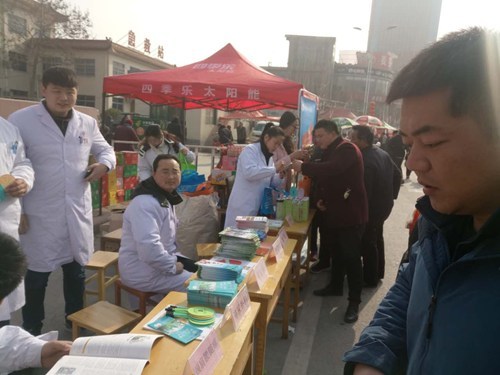 图为道口古会宣传现场 图为道口古会宣传现场