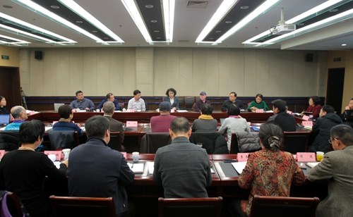 图为座谈会现场 图为座谈会现场