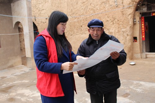 图为惠残政策宣讲现场 图为惠残政策宣讲现场