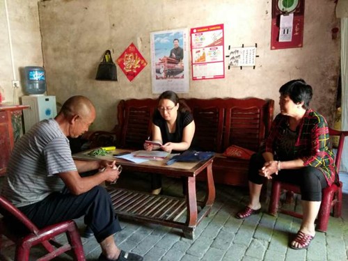 图为汝州市残联持续开展“三个一”走访慰问活动 图为汝州市残联持续开展“三个一”走访慰问活动