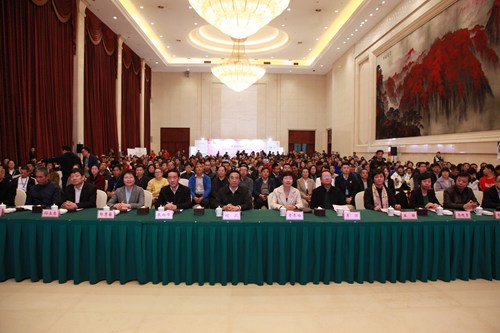 图为闭幕式现场 图为闭幕式现场