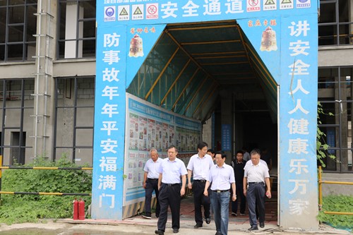 图为1 图为1