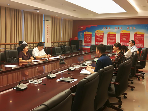 图为:市领导赴市残联召开行业部门脱贫攻坚专题推进会议 图为:市领导赴市残联召开行业部门脱贫攻坚专题推进会议